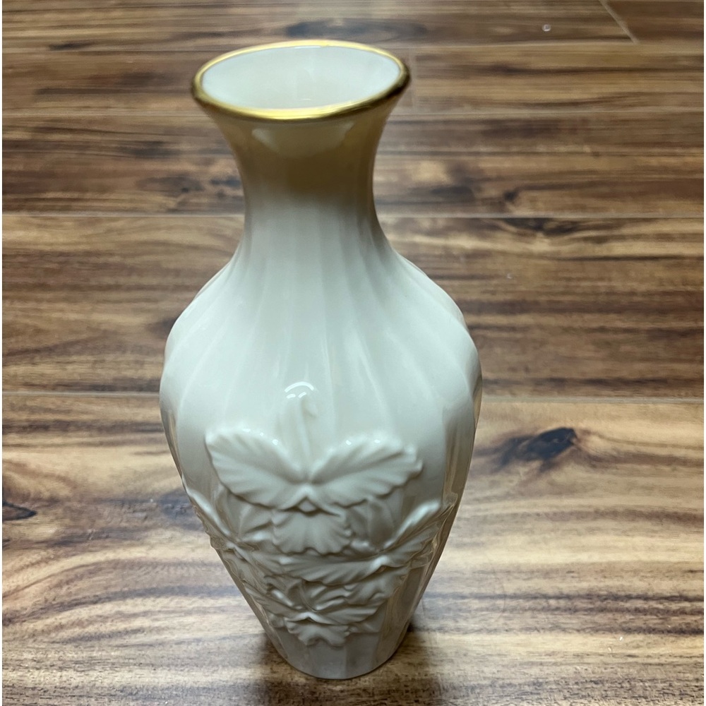 Vintage Lenox Porcelain Orchid Flower Bud Vase, Trimmed with 24k gold